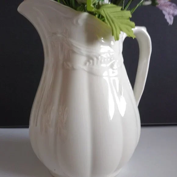 Weatherby Hanley England Wheat Pitcher Vase - Picture 4 of 14